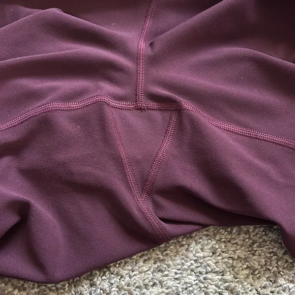 Athleta Transcend Stash leggings size XL - Picture 6 of 6